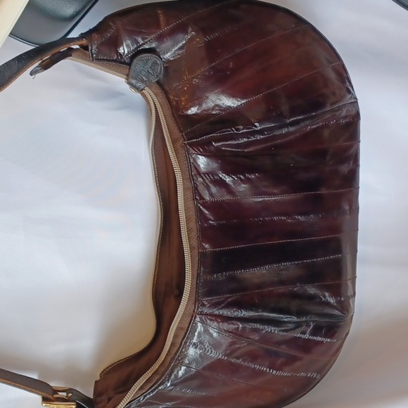 Vintage Genuine Brown Soft Leather EEL Skin Burgundy Shoulder Bag, 13" x 7" - Picture 3 of 8